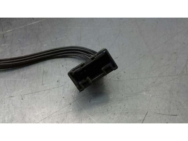Recambio de piloto trasero izquierdo para citroen c4 berlina sx referencia OEM IAM 6350T8  