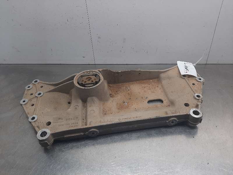 Recambio de subchasis para seat leon (1p1) 1.9 tdi referencia OEM IAM   