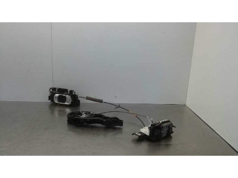 Recambio de cerradura puerta trasera izquierda para citroën c4 cactus shine referencia OEM IAM 9801690480  