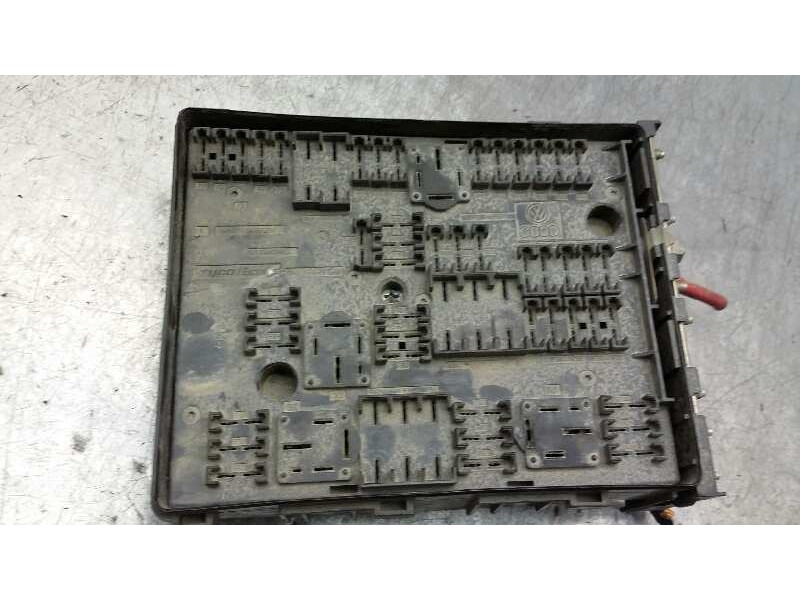 Recambio de caja fusibles para seat altea (5p1) stylance / style referencia OEM IAM A111104  