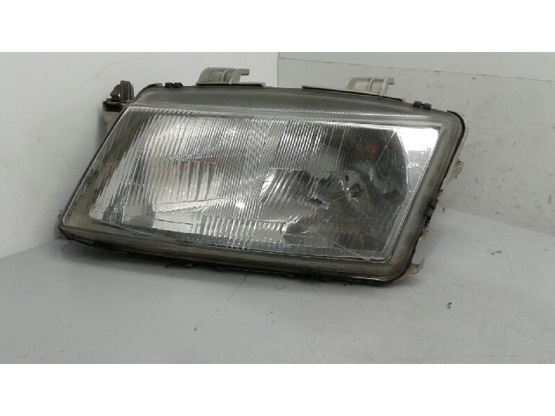 Recambio de faro izquierdo para saab 9-3 berlina 2.0 cat referencia OEM IAM   