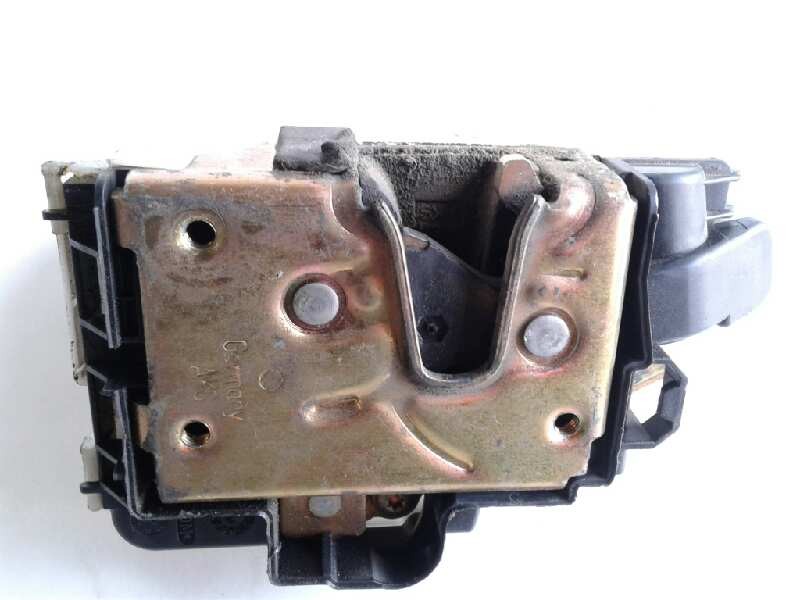 Recambio de cerradura puerta delantera derecha para seat ibiza (6k) básico referencia OEM IAM 6K1837016N  