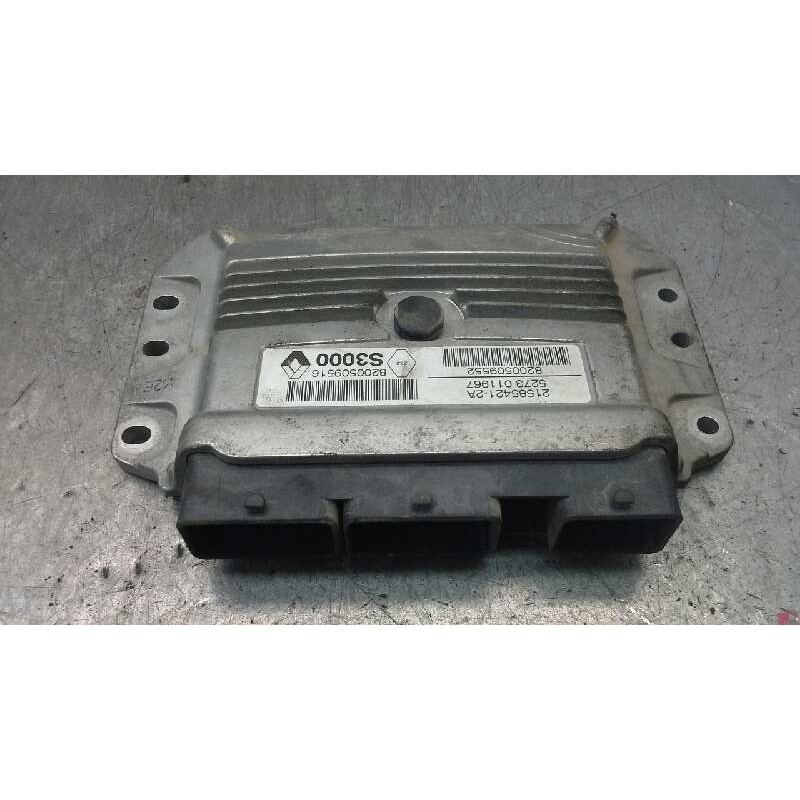 Recambio de centralita motor uce para renault megane ii berlina 5p confort expression referencia OEM IAM 8200509552 252 