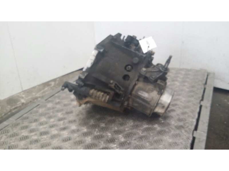 Recambio de caja cambios para peugeot 308 sport referencia OEM IAM 20DP43  