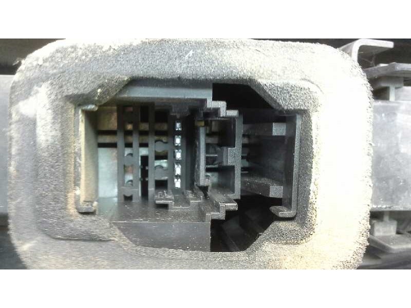 Recambio de piloto trasero derecho para renault espace iv (jk0) authentique referencia OEM IAM 8200027152  