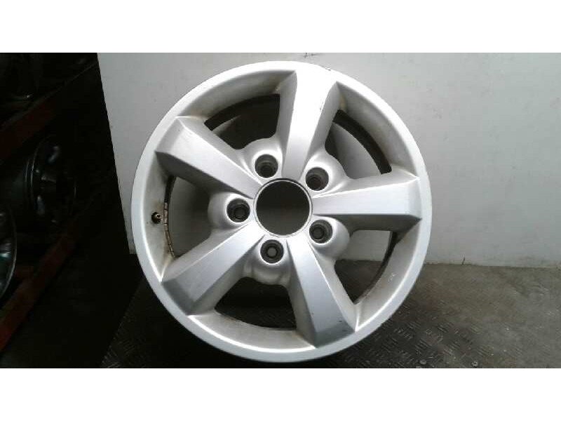 Recambio de llanta aluminio para kia sorento referencia OEM IAM 175TORNILLOS  