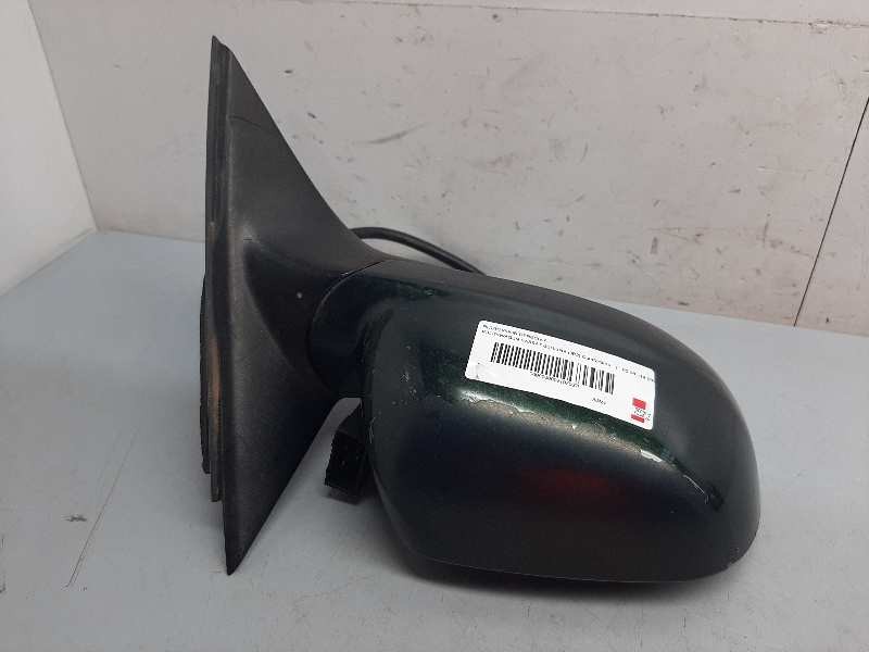 Recambio de retrovisor derecho para volkswagen passat berlina (3b2) comfortline referencia OEM IAM   