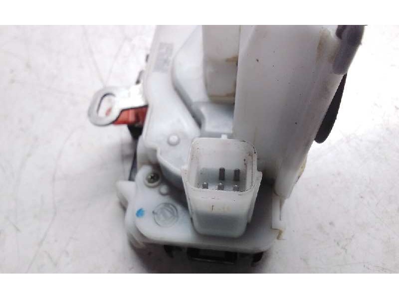 Recambio de cerradura maletero / porton para opel combo d expression l1h1 referencia OEM IAM Y12C276BCLSX  