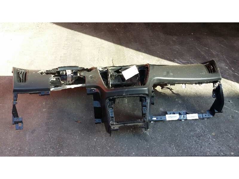 Recambio de salpicadero para kia cee´d 1.6 crdi cat referencia OEM IAM   