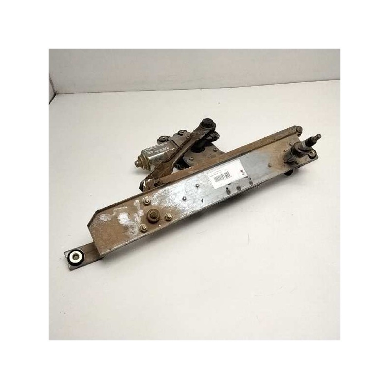 Recambio de motor limpia trasero para nissan terrano (wd21) referencia OEM IAM   