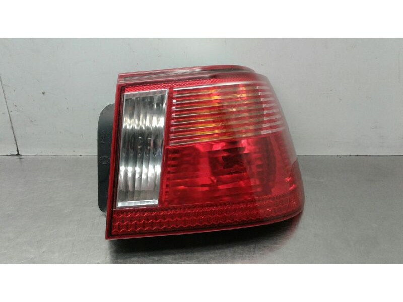 Recambio de piloto trasero derecho para seat ibiza (6k1) select referencia OEM IAM 6K6945112G  