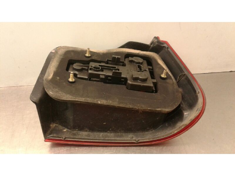 Recambio de piloto trasero izquierdo para seat ibiza (6k1) select referencia OEM IAM 6K6945111G  