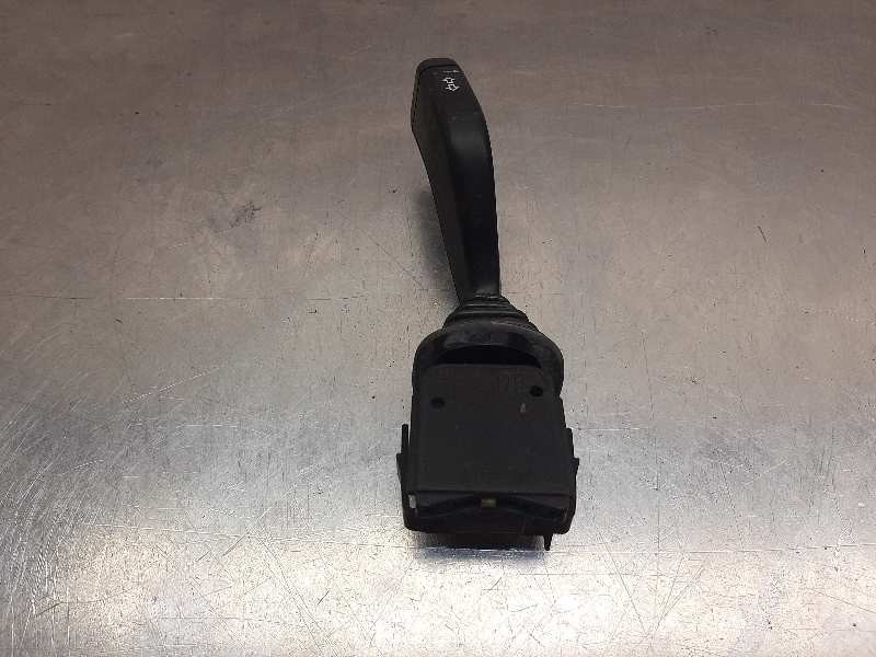 Recambio de mando intermitentes para opel astra g caravan comfort referencia OEM IAM 6240241  