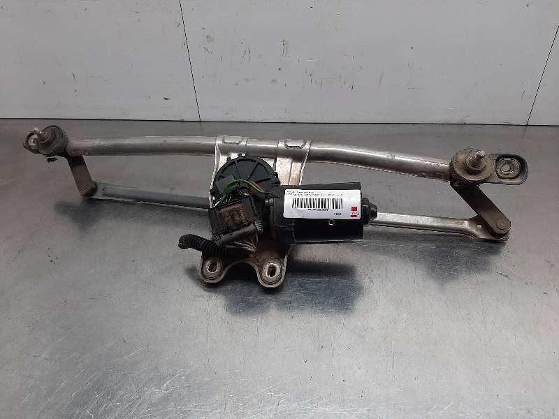 Recambio de motor limpia delantero para opel astra g caravan comfort referencia OEM IAM 3397020551  