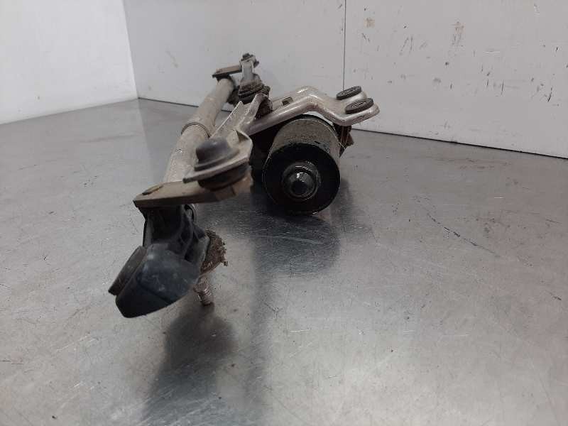 Recambio de motor limpia delantero para opel astra g caravan comfort referencia OEM IAM 3397020551  