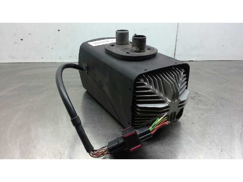 Recambio de compresor calefaccion estatica para iveco stralis 430 referencia OEM IAM 504001621 IVECO STRAILIS 