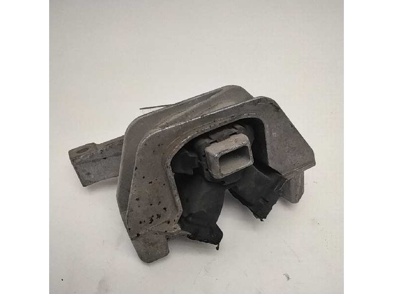 Recambio de soporte motor derecho superior para citroen c3 1.2 12v e-thp referencia OEM IAM   