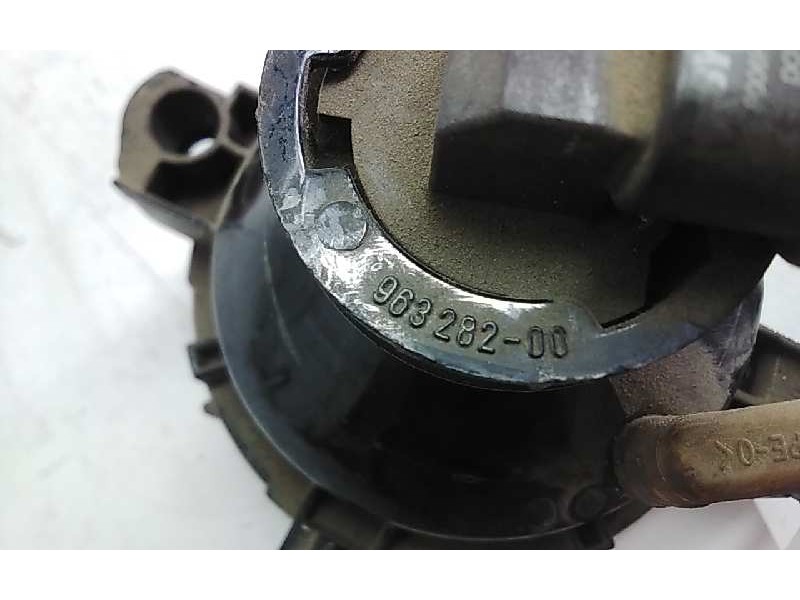 Recambio de faro izquierdo para ford maverick (ml) 2.4 12v cat referencia OEM IAM 96328200  