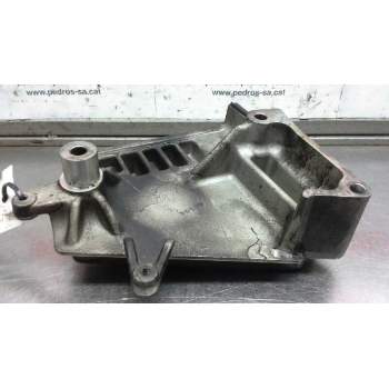 Recambio de soporte motor derecho inferior para chevrolet captiva 2.0 diesel cat referencia OEM IAM 96440352  