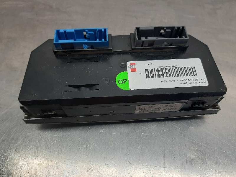 Recambio de mando climatizador para opel zafira b cosmo referencia OEM IAM 13231049  