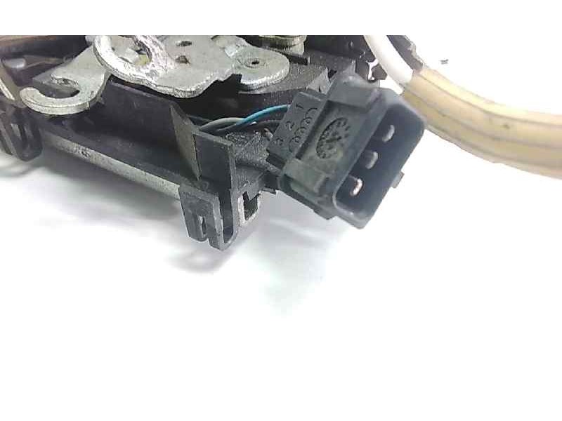 Recambio de cerradura puerta delantera derecha para audi a6 berlina (c4) 2.8 quattro referencia OEM IAM   