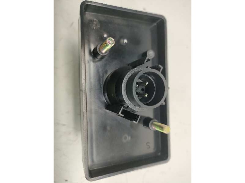 Recambio de piloto matricula para iveco daily caja cerrada (1989 =>) referencia OEM IAM COBO02482 24 VOLTIOS IZQUIERDO