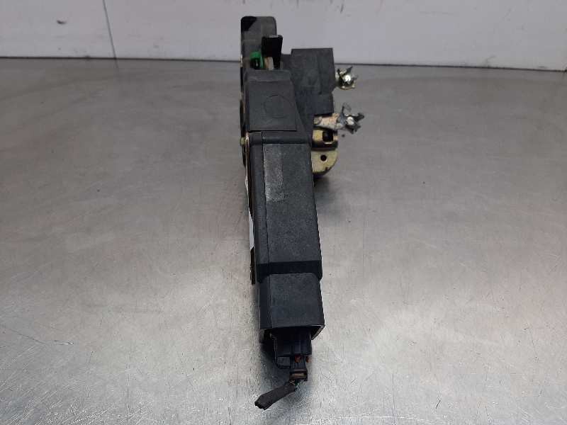 Recambio de cerradura puerta delantera izquierda para volvo s40 berlina 1.8i referencia OEM IAM 30850803  