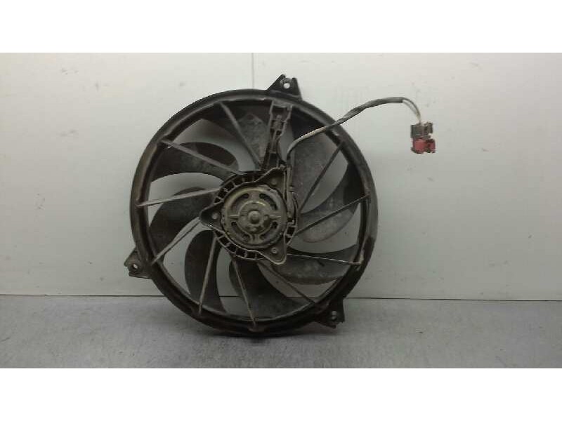 Recambio de electroventilador para peugeot 206 berlina xt referencia OEM IAM 125383  