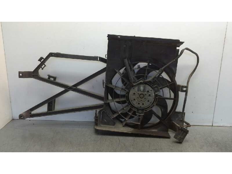 Recambio de electroventilador para opel vectra b berlina 1.8 16v cat referencia OEM IAM 52475832  