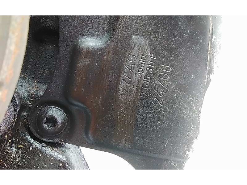 Recambio de mangueta delantera izquierda para seat leon (1p1) reference referencia OEM IAM 1K0615311F  