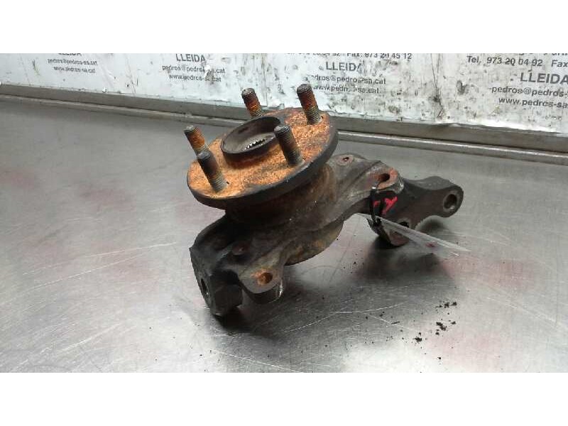 Recambio de mangueta delantera derecha para toyota avensis berlina (t 22) 2.0 td luna (5-ptas.) referencia OEM IAM   