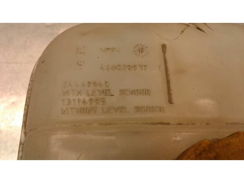 Recambio de deposito expansion para opel astra gtc enjoy referencia OEM IAM 460029937 24469940 13114995