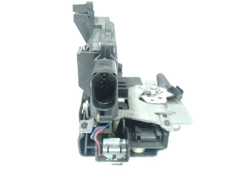 Recambio de cerradura puerta delantera izquierda para audi a4 berlina (8e) 2.0 referencia OEM IAM 401837015  
