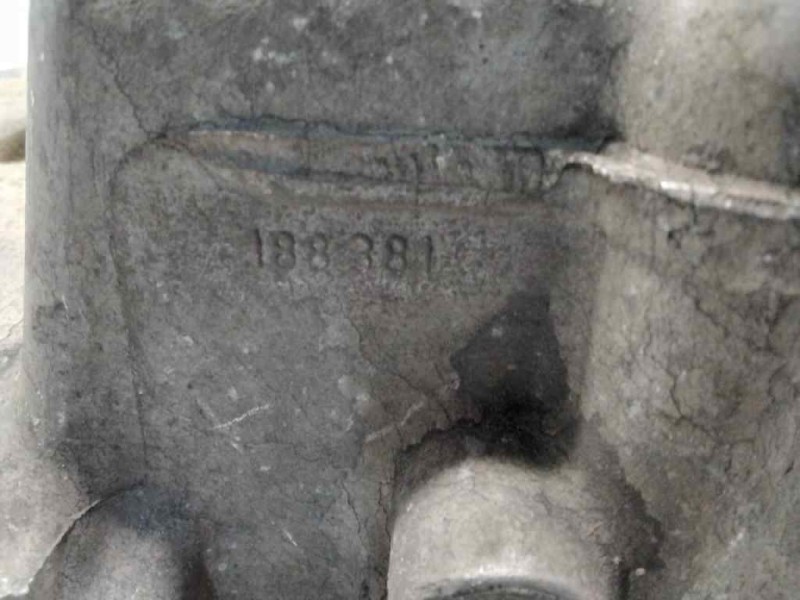 Recambio de carter para renault kangoo (f/kc0) privilege referencia OEM IAM 188381  