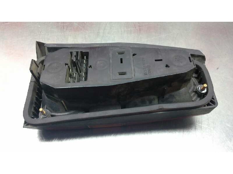 Recambio de piloto trasero derecho para volkswagen polo (867/871/873) referencia OEM IAM   