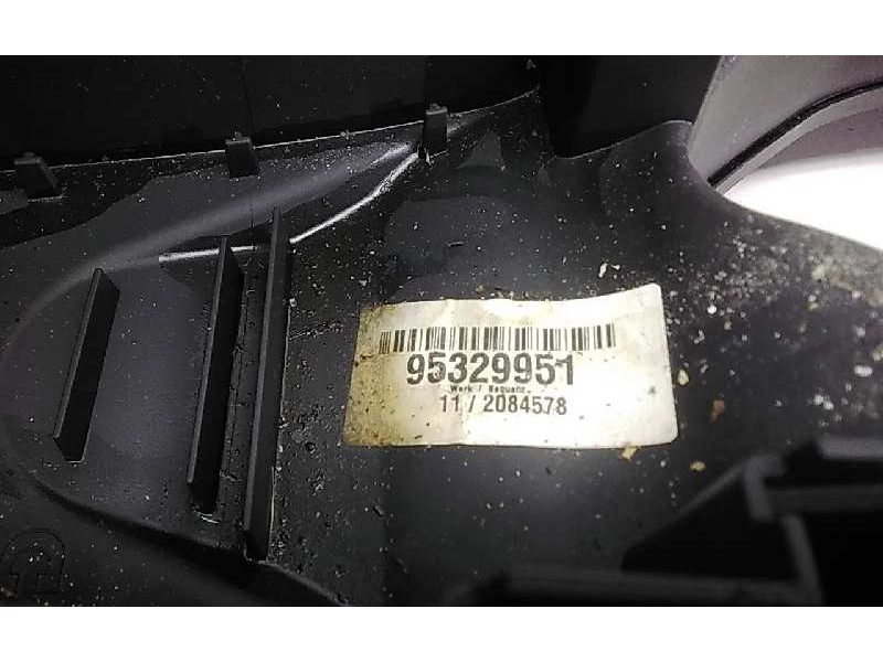 Recambio de apoyabrazos central para bmw serie 3 berlina (e90) 320d referencia OEM IAM 95329951  