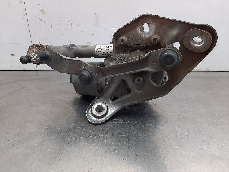 Recambio de motor limpia delantero derecho para peugeot 407 sport referencia OEM IAM 0390241968  