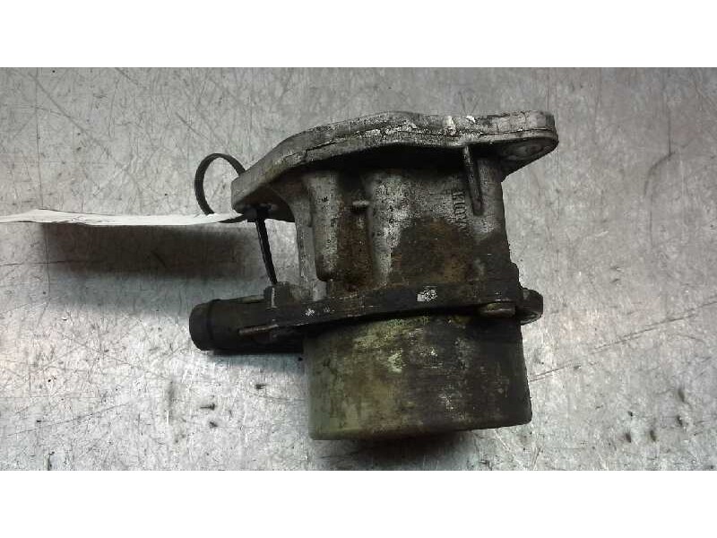Recambio de depresor freno / bomba vacio para renault clio ii fase ii (b/cb0) authentique referencia OEM IAM 72238912D PIERBURG 