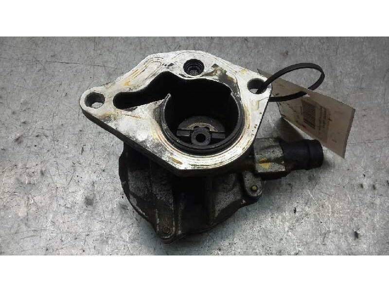 Recambio de depresor freno / bomba vacio para renault clio ii fase ii (b/cb0) authentique referencia OEM IAM 72238912D PIERBURG 