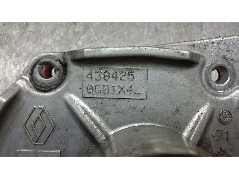 Recambio de bomba agua para renault clio ii fase ii (b/cb0) confort expression referencia OEM IAM 438425  