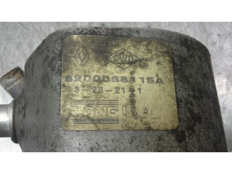 Recambio de enfriador aceite motor para renault clio ii fase ii (b/cb0) confort expression referencia OEM IAM 8200068115A  
