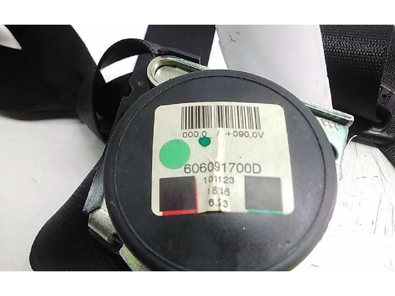 Recambio de cinturon seguridad trasero central para bmw serie 3 berlina (e90) 320d referencia OEM IAM 606091700D  