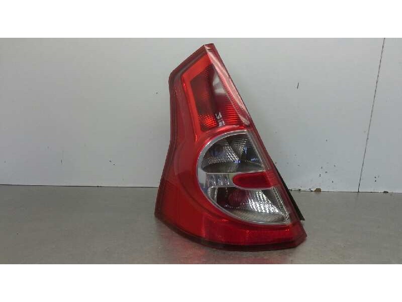 Recambio de piloto trasero izquierdo para dacia sandero básico referencia OEM IAM 8200734825  