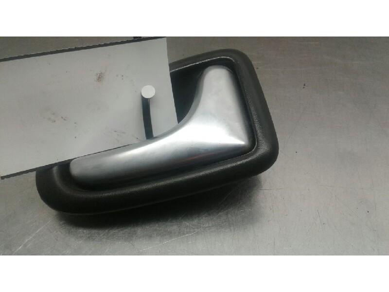 Recambio de maneta interior delantera derecha para renault trafic caja cerrada (ab 4.01) l1h1 caja cerrada, corto referencia OEM
