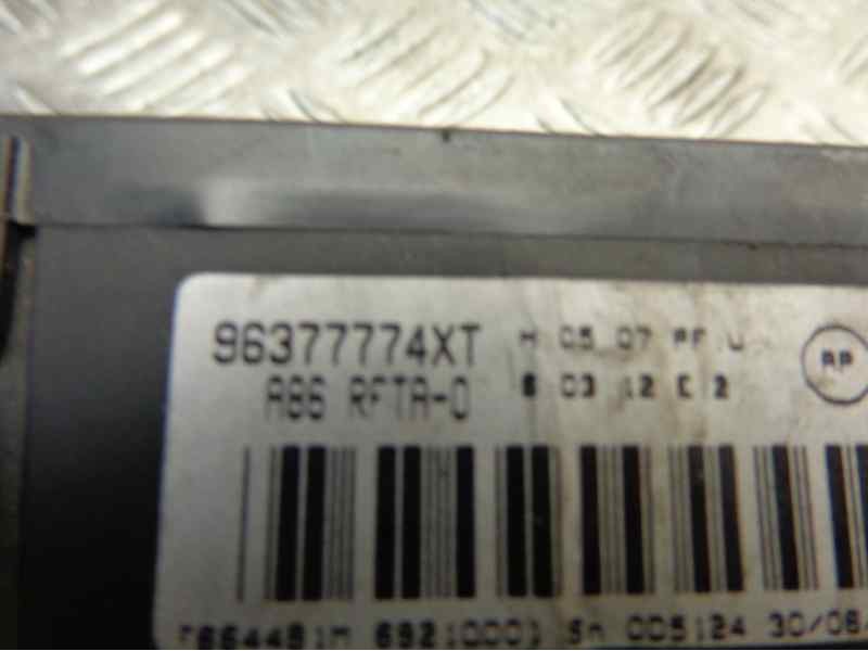 Recambio de mando climatizador para citroen c3 1.4 hdi premier referencia OEM IAM 96377774XT  