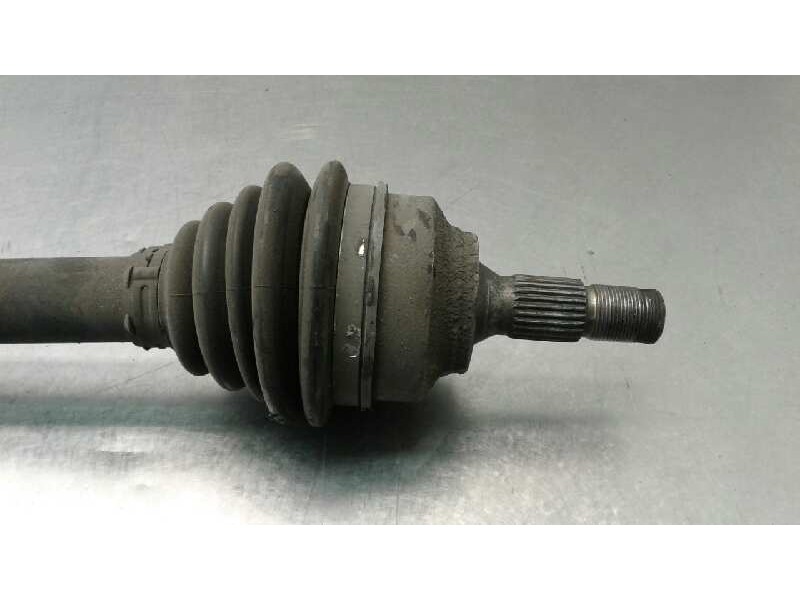 Recambio de transmision delantera izquierda para peugeot 307 (s1) xs referencia OEM IAM 9637117780 8MN04 2055971