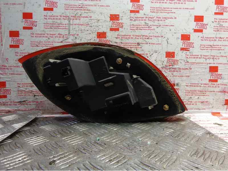 Recambio de piloto trasero derecho para ford ka (ccq) básico referencia OEM IAM 1105788  