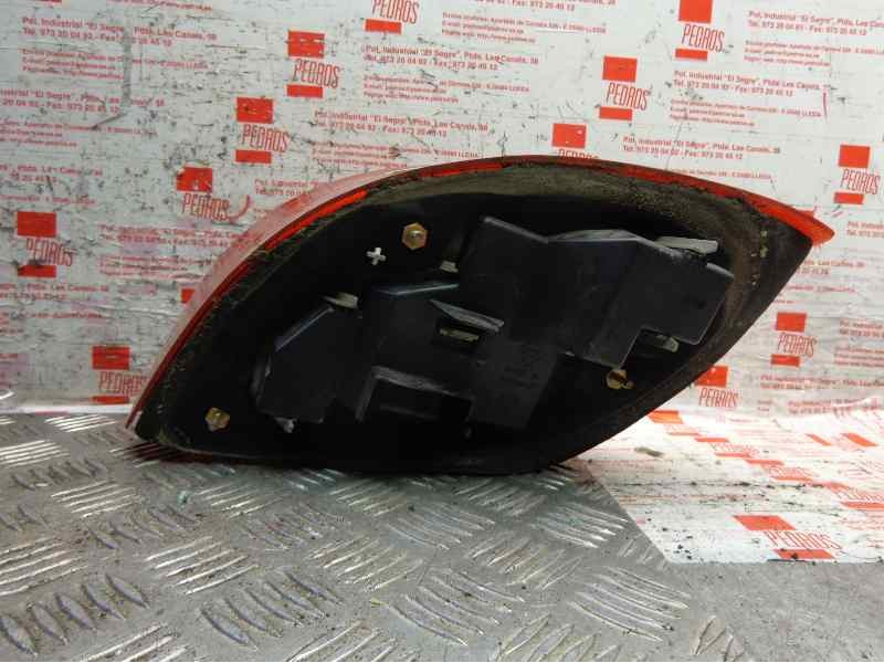 Recambio de piloto trasero izquierdo para ford ka (ccq) básico referencia OEM IAM 1120331  