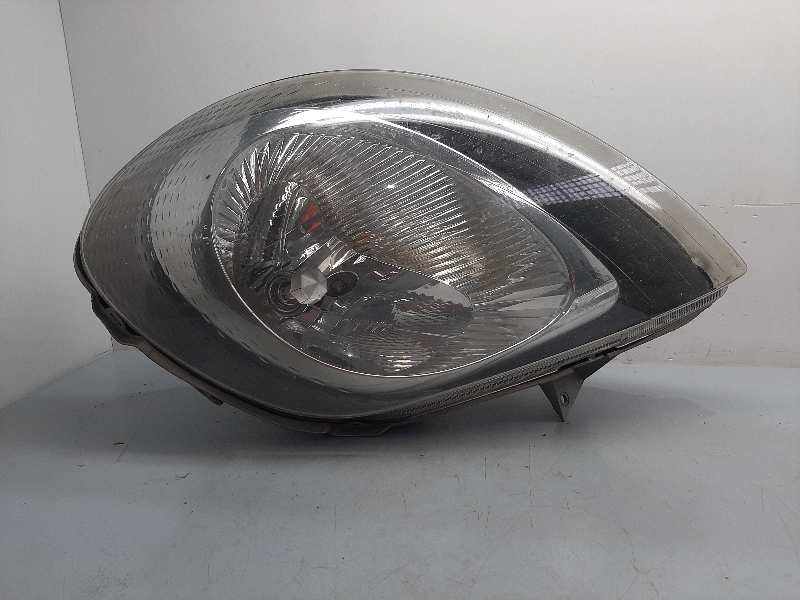 Recambio de faro izquierdo para renault trafic combi (ab 4.01) referencia OEM IAM   