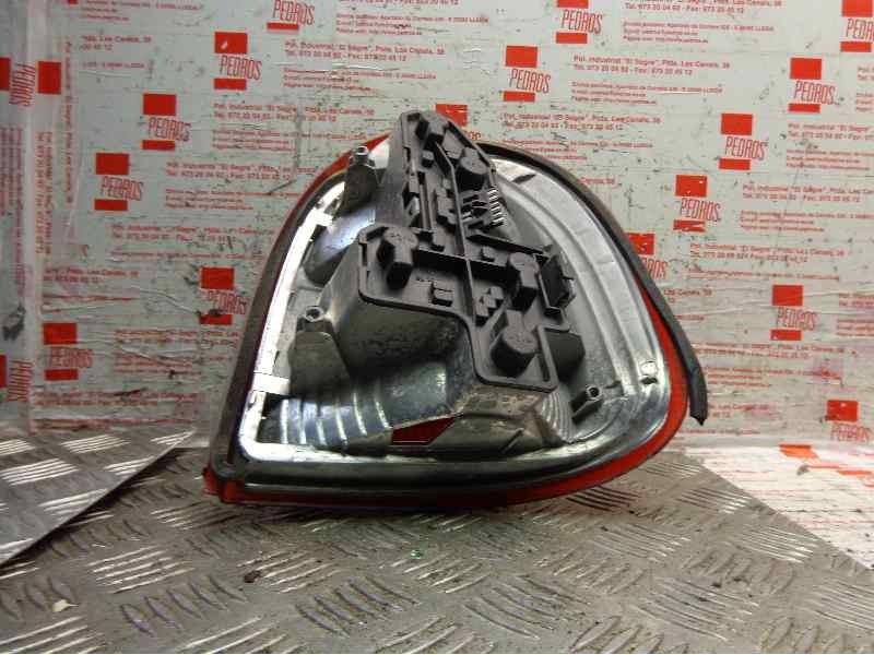 Recambio de piloto trasero izquierdo para opel corsa b sport referencia OEM IAM 90444141  